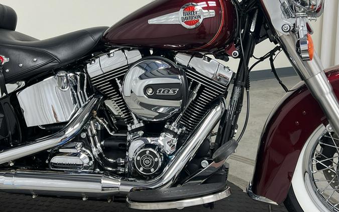 2017 Harley-Davidson HERITAGE SOFTAIL CLASSIC FLSTC Heritage Classic FLSTC