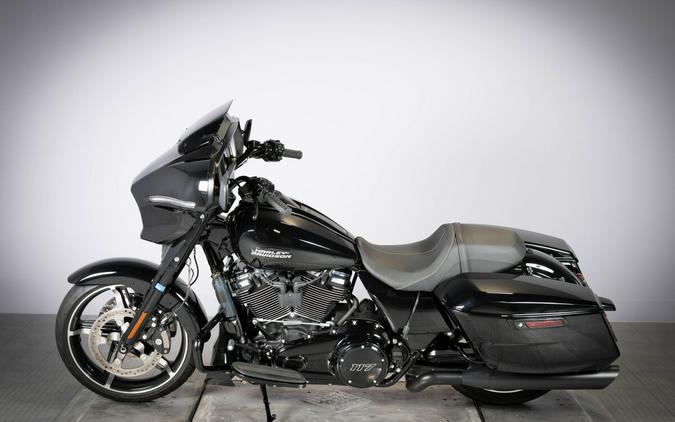 2024 Harley-Davidson Street Glide FLHX