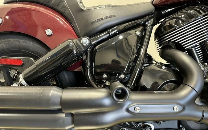 2025 Indian Chief Bobber Dark Horse Maroon Metallic
