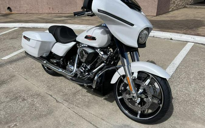 2024 Harley-Davidson® FLHX - Street Glide®