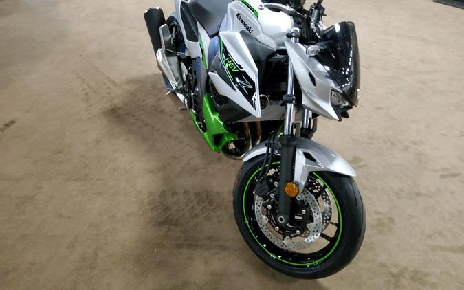 2024 Kawasaki Z7 Hybrid ABS