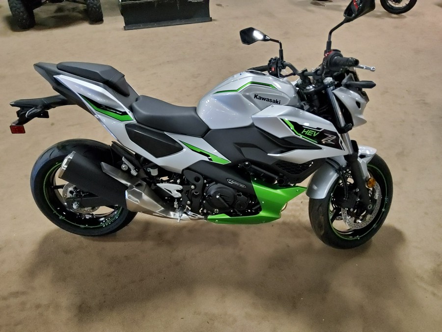 2024 Kawasaki Z7 Hybrid ABS