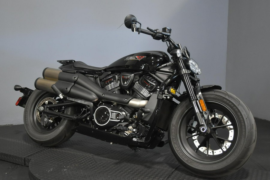 2026 Harley-Davidson Sportster S Vivid Black Black Trim