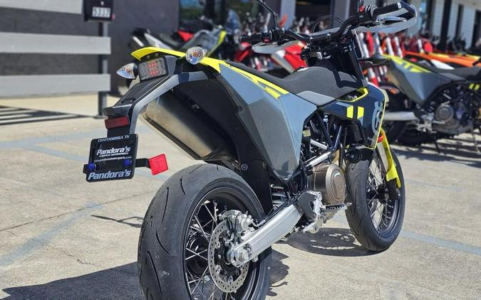 2024 Husqvarna® 701 Supermoto