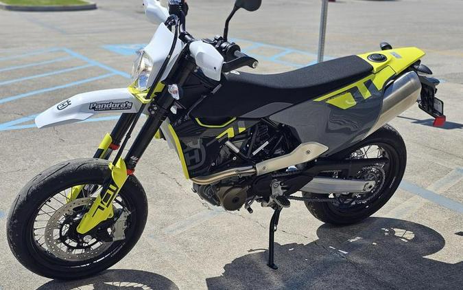 2024 Husqvarna® 701 Supermoto