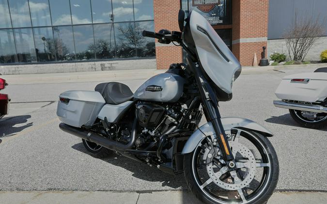 New 2024 Harley-Davidson Street Glide Grand American Touring For Sale Near Medina, Ohio