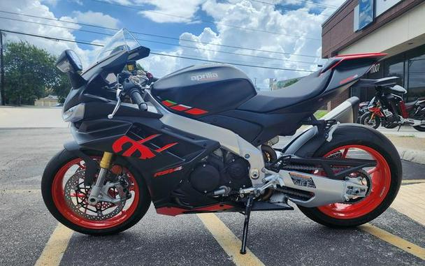 2024 Aprilia® RSV4 1100