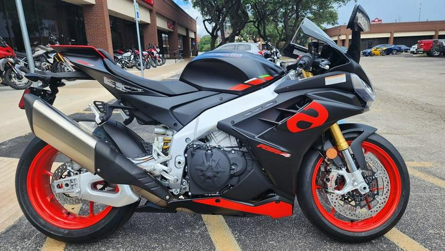 2024 Aprilia® RSV4 1100