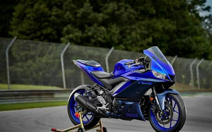 2022 Yamaha YZF-R3 ABS