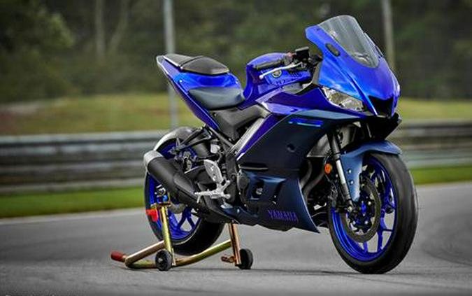 2022 Yamaha YZF-R3 ABS