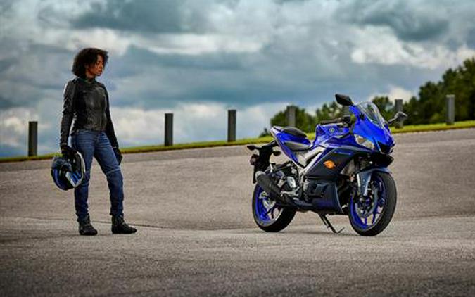 2022 Yamaha YZF-R3 ABS