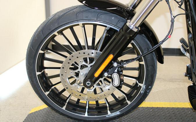 New 2025 Harley-Davidson Breakout Cruiser FXBR Motorcycle For Sale In Miami, Florida