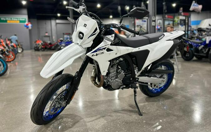 2025 Suzuki DR-Z4SM