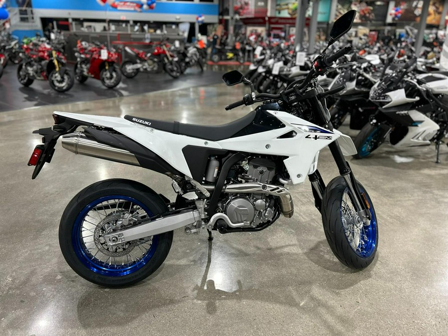 2025 Suzuki DR-Z4SM