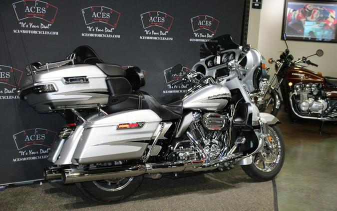 2017 Harley-Davidson Touring FLHTK SE CVO
