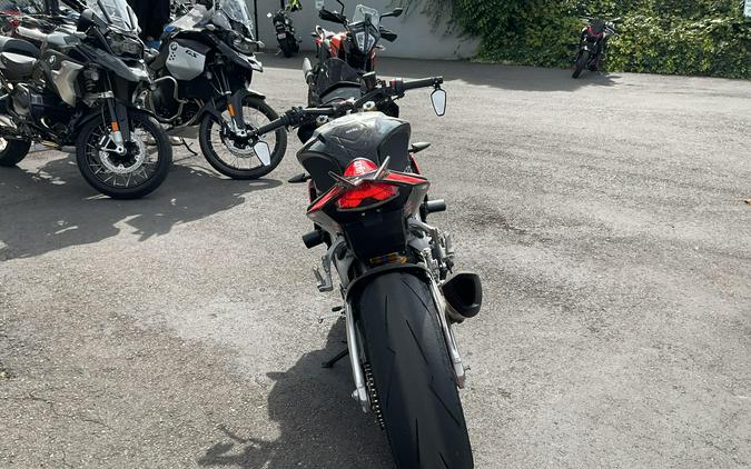2018 Aprillia TUONO V4