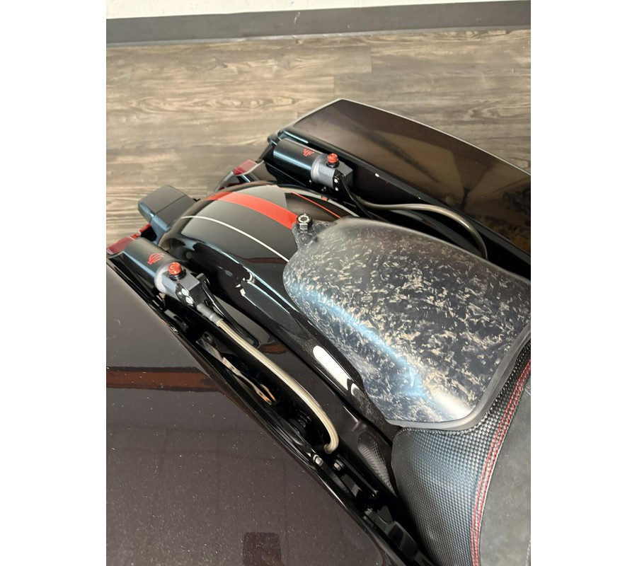 2026 Harley-Davidson® CVO Road Glide ST Citrus Heat Re-Entry