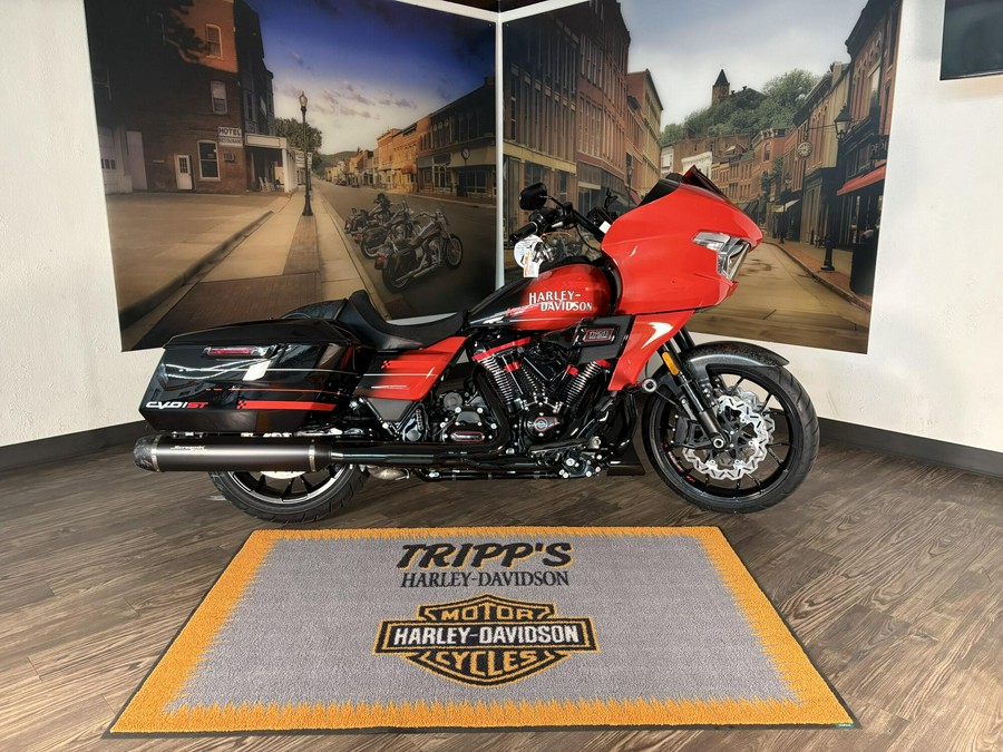 2026 Harley-Davidson® CVO Road Glide ST Citrus Heat Re-Entry