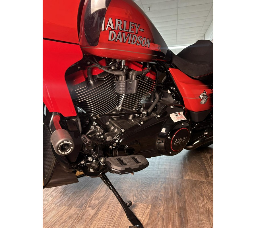 2026 Harley-Davidson® CVO Road Glide ST Citrus Heat Re-Entry