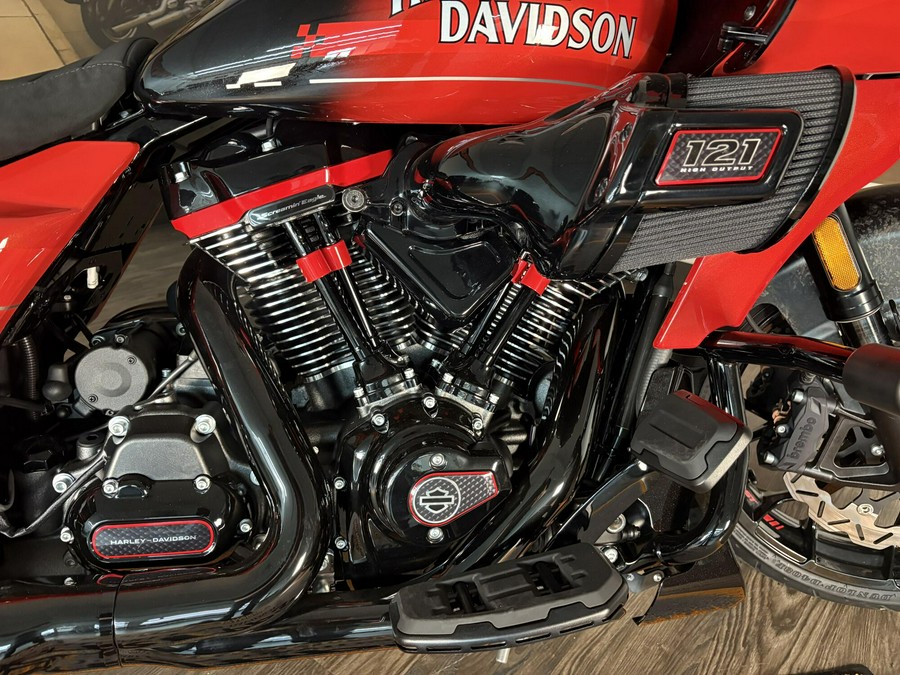 2026 Harley-Davidson® CVO Road Glide ST Citrus Heat Re-Entry
