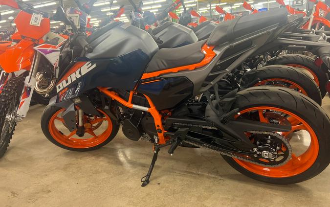 2024 KTM Duke 390