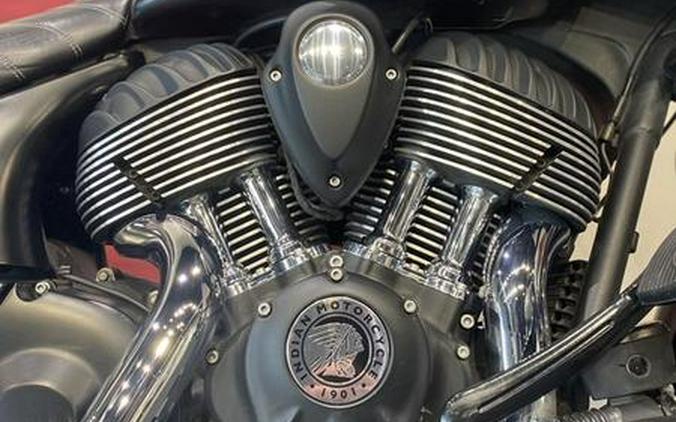 2016 Indian Motorcycle® Chieftain Dark Horse® Thunder Black Smoke