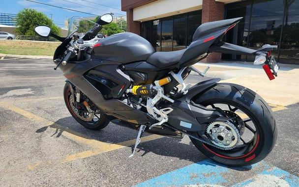 2024 Ducati Panigale V2 Black on Black