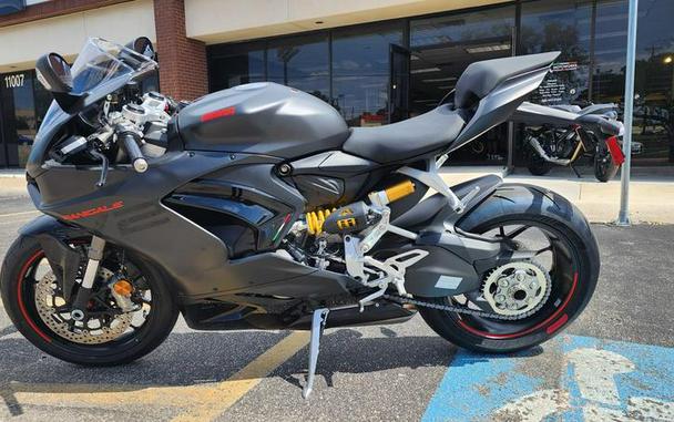 2024 Ducati Panigale V2 Black on Black