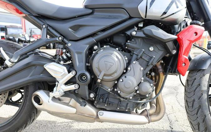 2022 Triumph Trident 660 Silver Ice Diablo Red