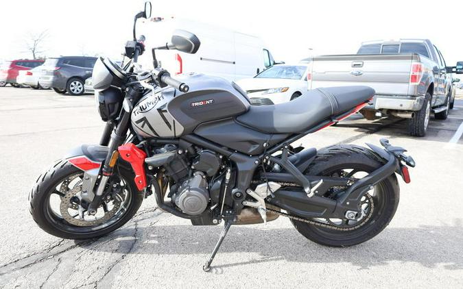 2022 Triumph Trident 660 Silver Ice Diablo Red