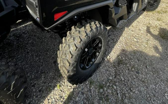 2026 Can-Am Defender MAX Lone Star HD11