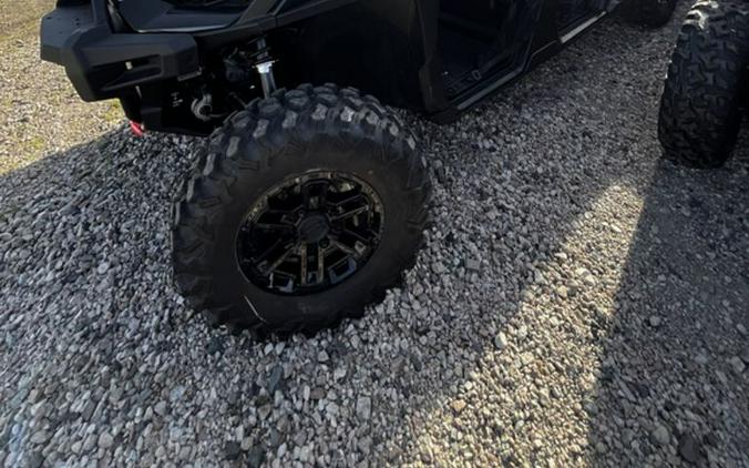 2026 Can-Am Defender MAX Lone Star HD11