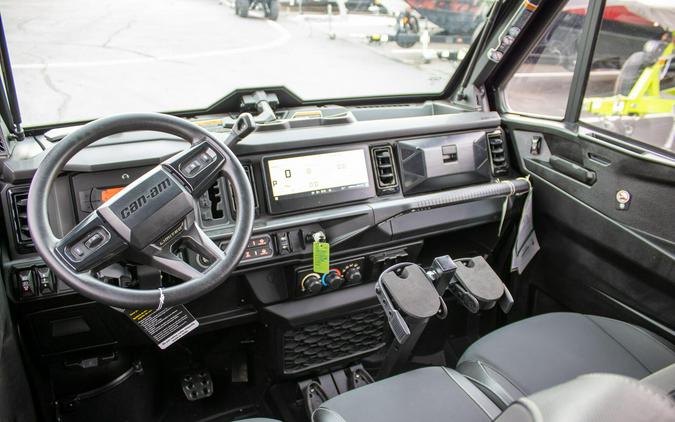2026 CAN-AM DEFENDER MAX LIMITED CAB HD11