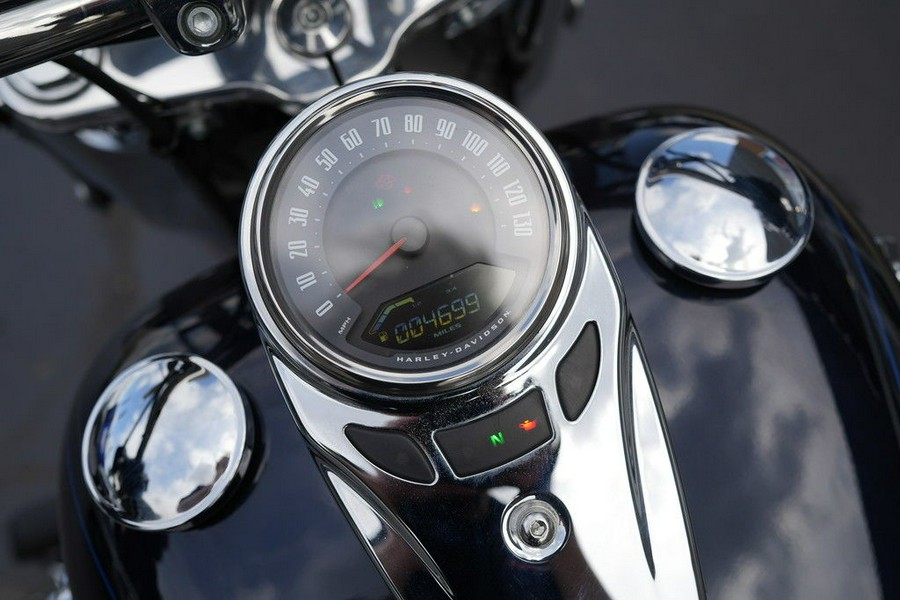 2020 Harley-Davidson FLDE - Softail Deluxe