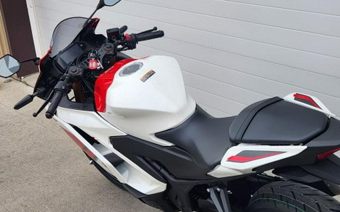 2026 Yamaha YZF-R3