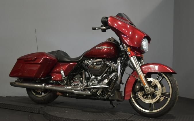 2017 Harley-Davidson Street Glide Special Velocity Red Sunglo