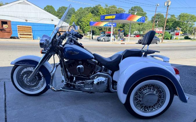 2005 Harley-Davidson Softail Deluxe FLSTNI