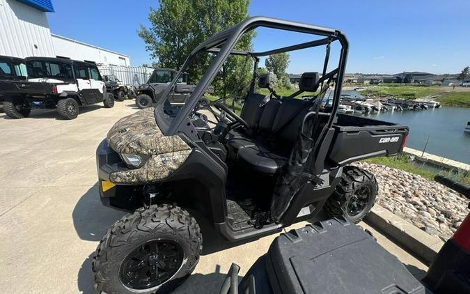 2023 Can-Am® Defender DPS HD7 Mossy Oak Break-Up Country Camo