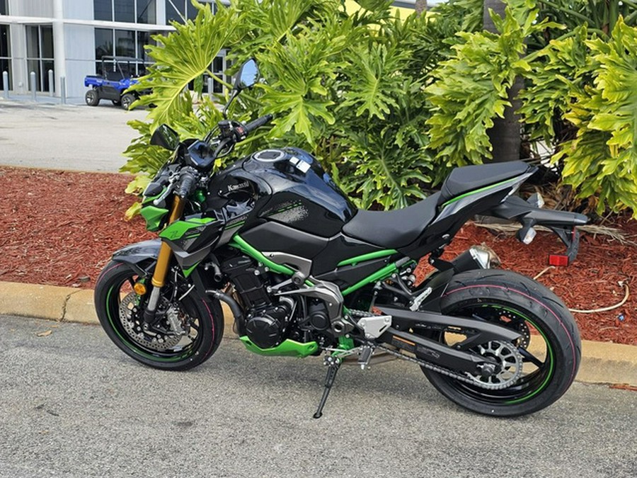 2024 Kawasaki Z900 SE ABS