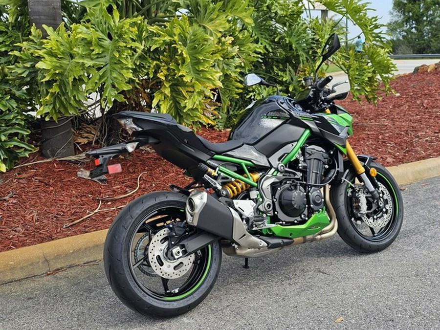 2024 Kawasaki Z900 SE ABS