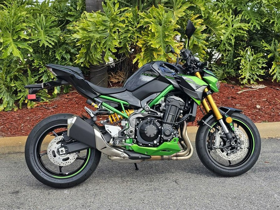 2024 Kawasaki Z900 SE ABS