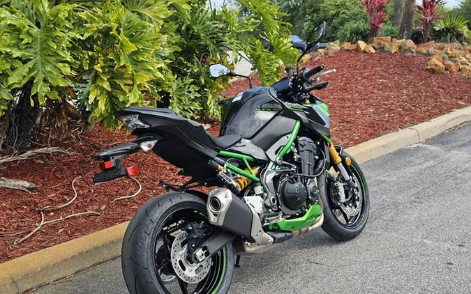 2024 Kawasaki Z900 SE ABS