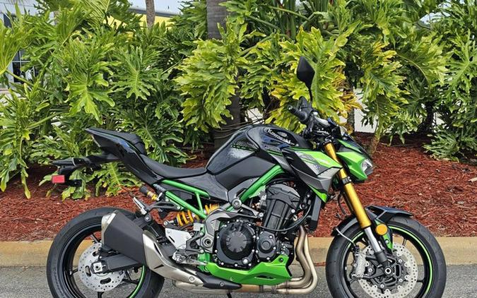 2024 Kawasaki Z900 SE ABS