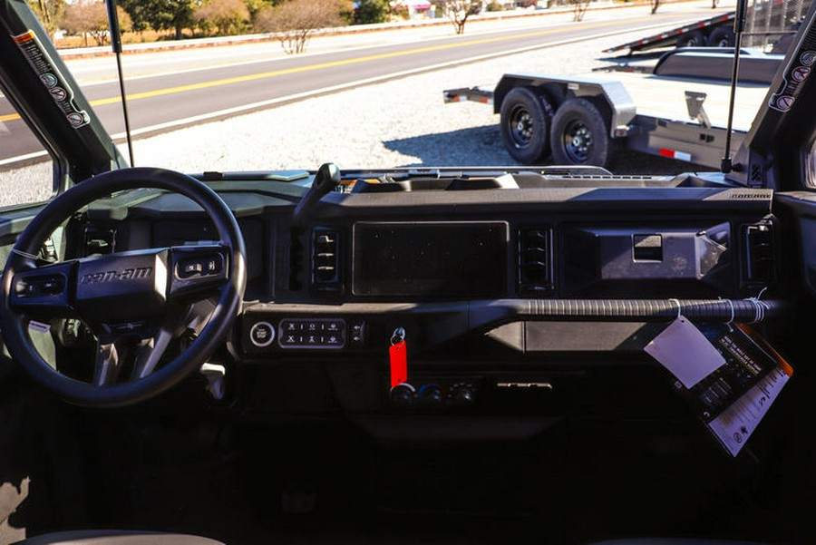 2026 Can-Am® Defender MAX LONE STAR CAB HD11