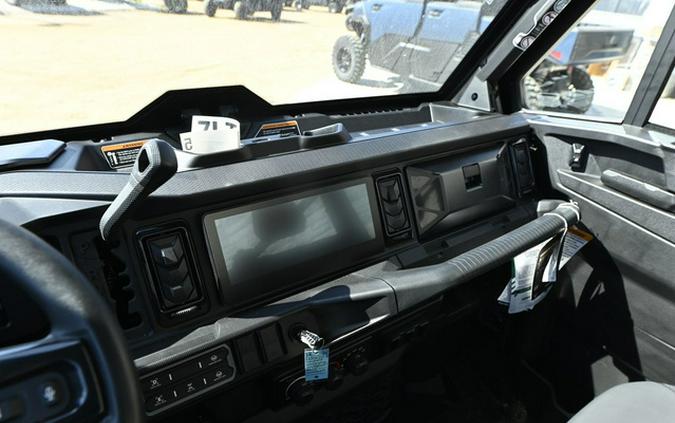 2026 Can-Am Defender XT CAB HD11 With 10.25 In.Display Dark Wi