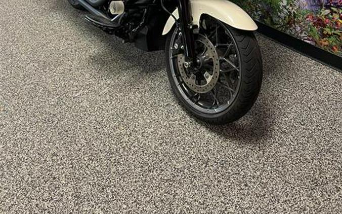 2023 Harley-Davidson Road Glide® ST