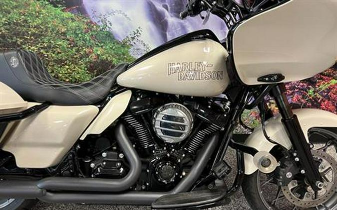 2023 Harley-Davidson Road Glide® ST