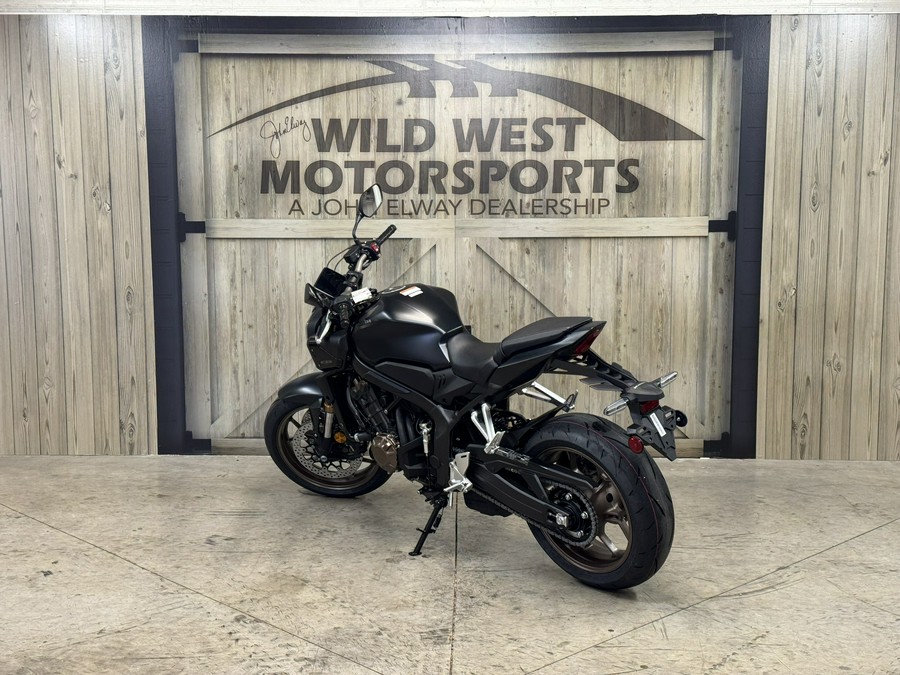 2026 Honda CB650R E-Clutch