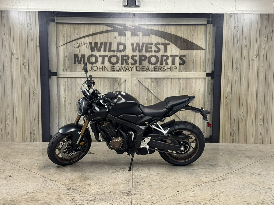 2026 Honda CB650R E-Clutch