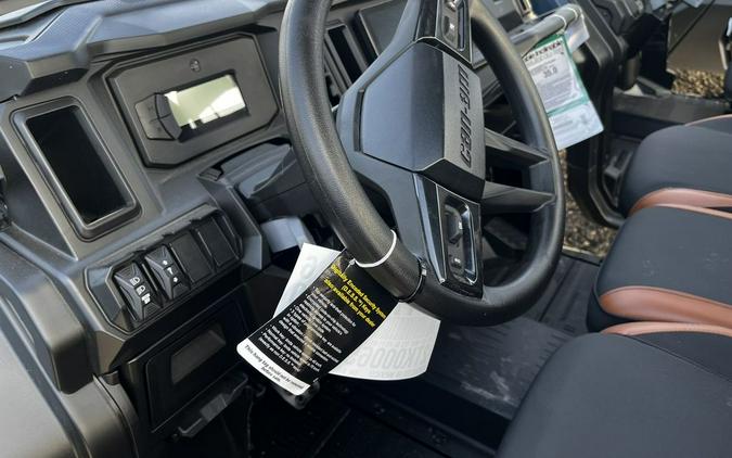 2026 Can-Am Defender MAX Lone Star HD11